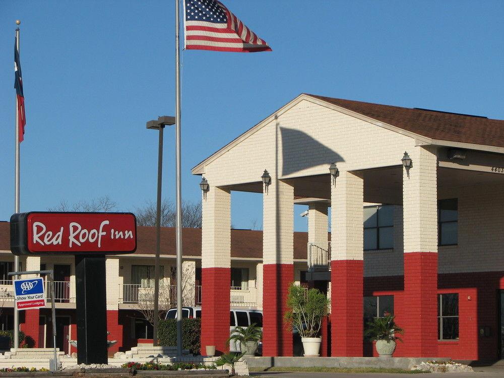 Hometowne Studios By Red Roof San Antonio E - Frost Bank Center Bagian luar foto